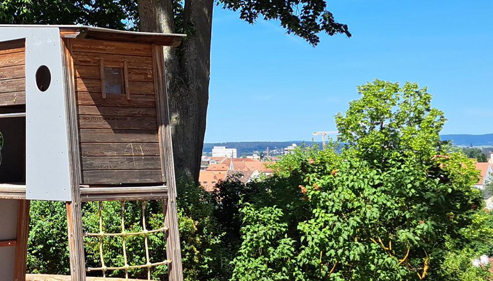 Slider Kletterhaus im Kopf der Homepage der Kindertagesstätte St. Johannes Bamberg mit Verlinkung